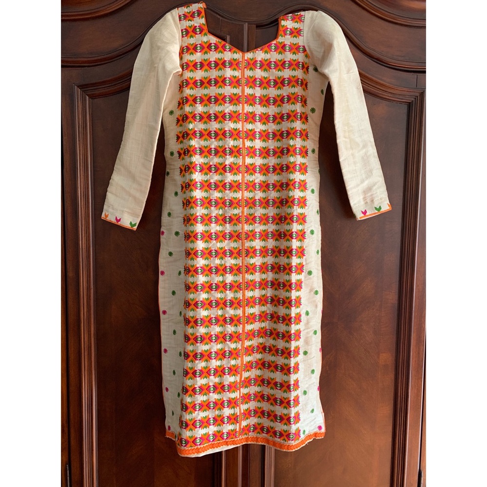 Phulkari suit - Punjabi/south Asian suits